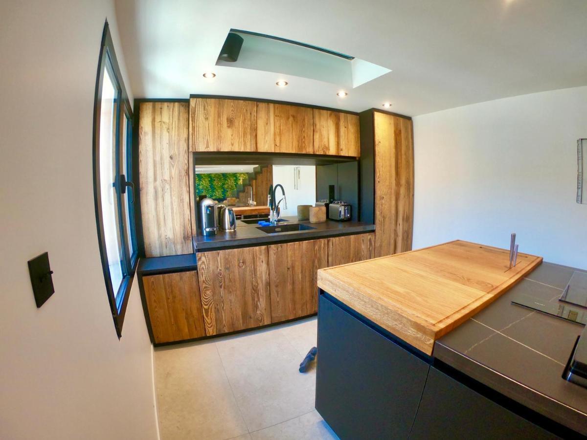 Casa Jungle ! Superb Duplex Apartment, Place Des Lices ! Saint-Tropez Eksteriør billede